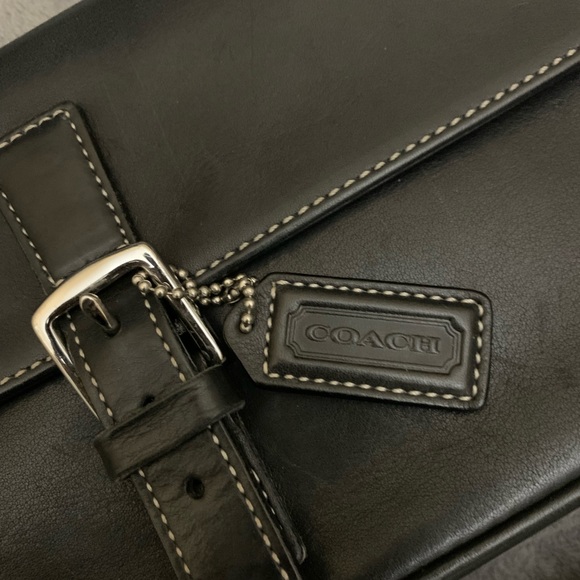 Coach Shoulder Bag - Picture 4 of 7